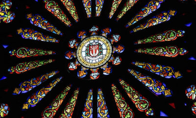 Conheça 16 igrejas católicas em São Paulo com história, arte, arquitetura e horários de visitação.