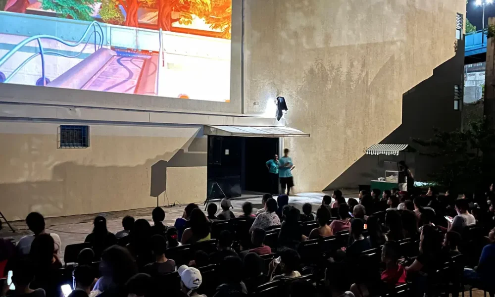 Cine Fábrica de Cultura no Capão Redondo exibe filme gratuito em 10 de outubro para toda a família no Mês das Crianças.